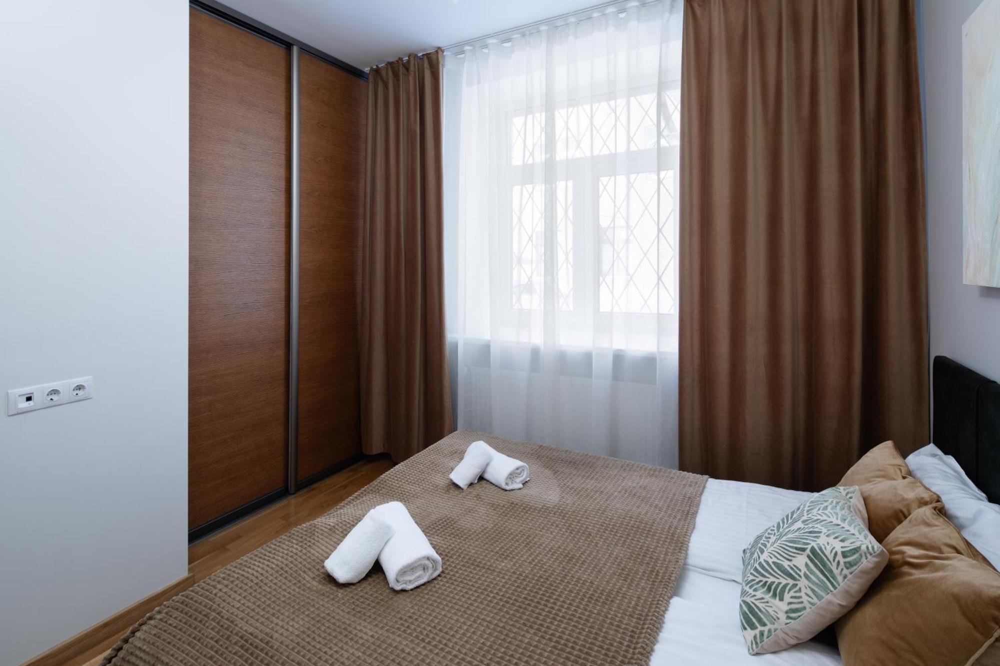 Riga Embassy Center Apartment With Parking Esterno foto