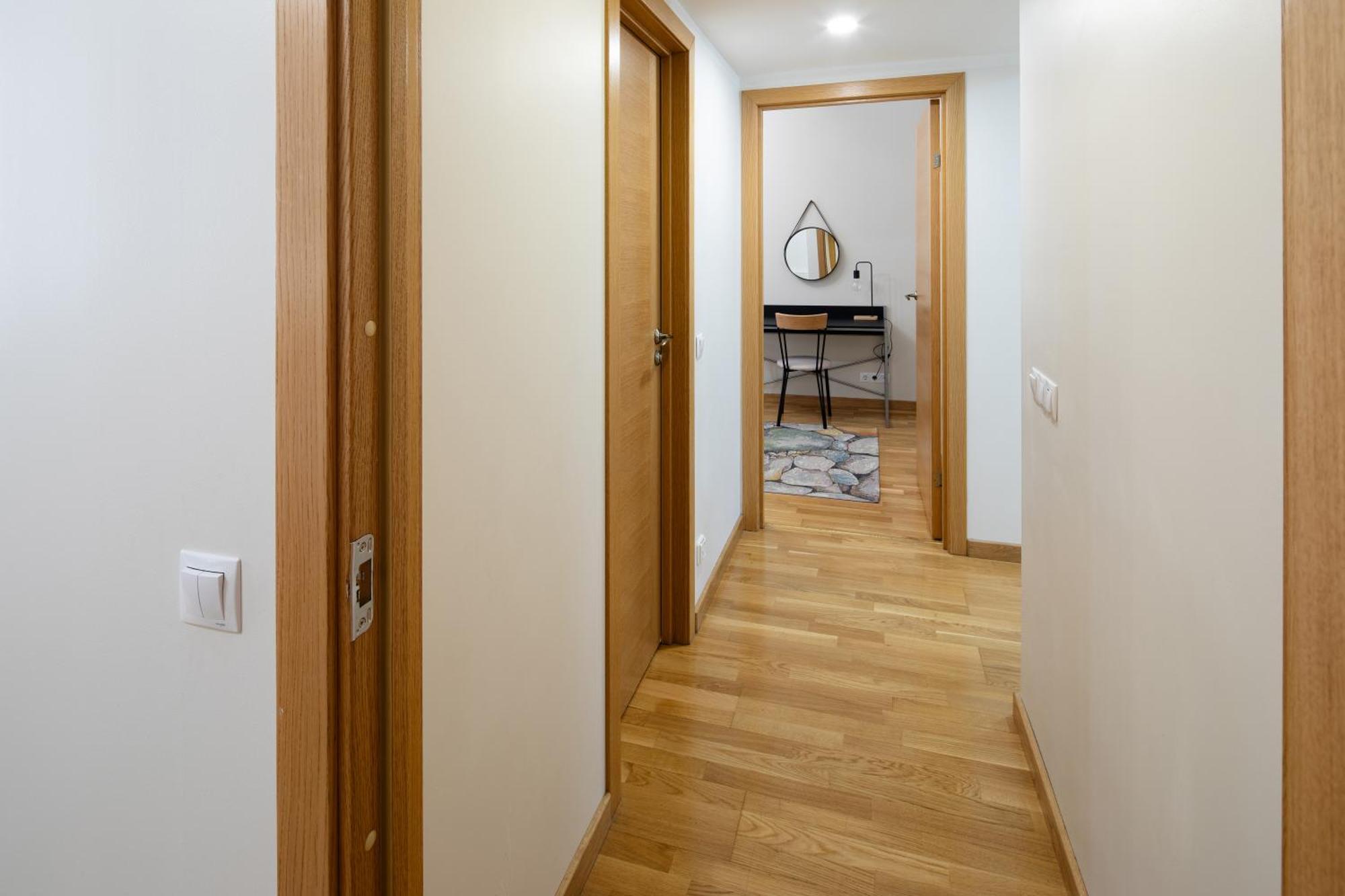 Riga Embassy Center Apartment With Parking Esterno foto
