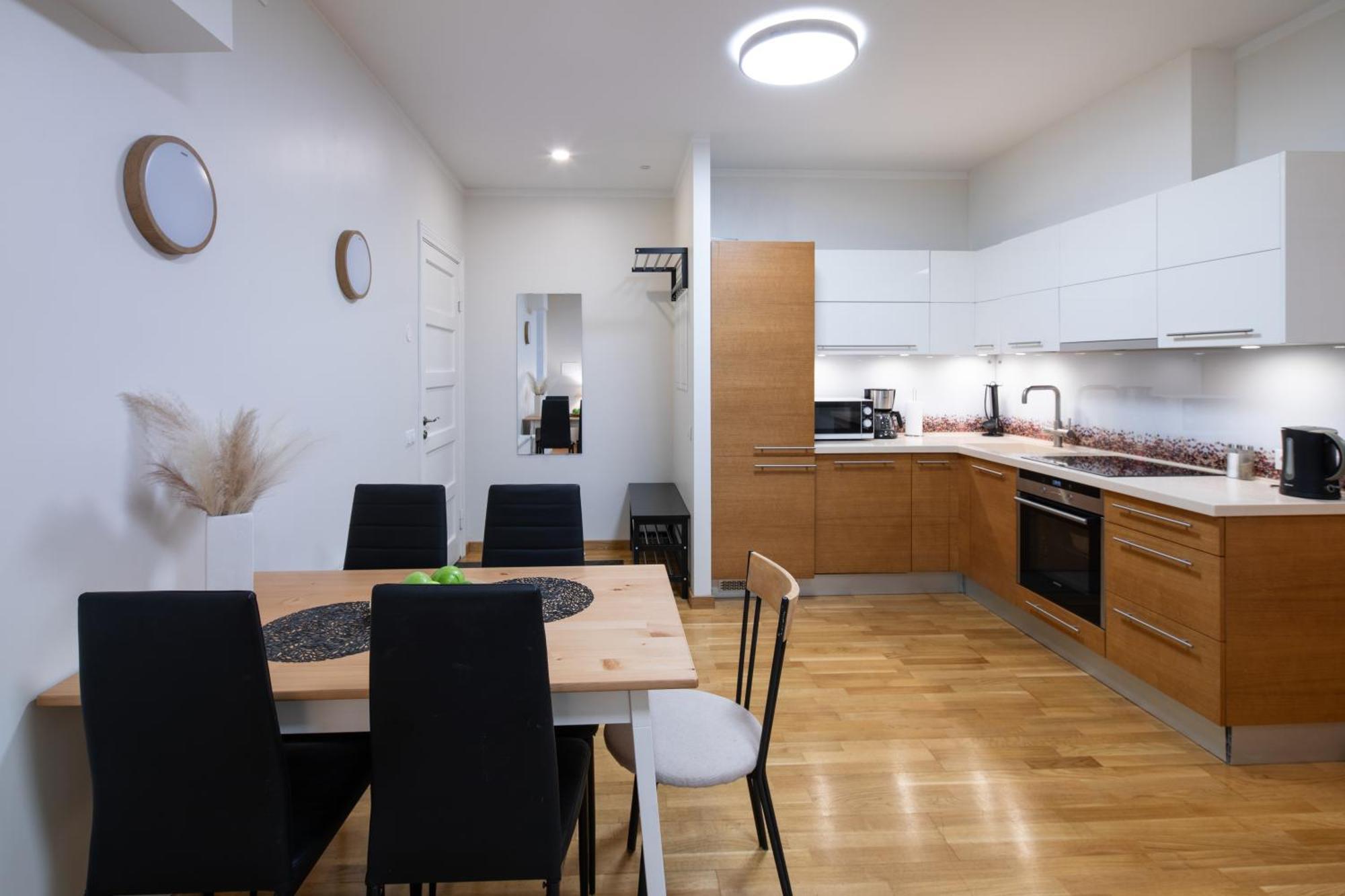 Riga Embassy Center Apartment With Parking Esterno foto